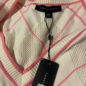 NWT Tommy Hilfiger sweater